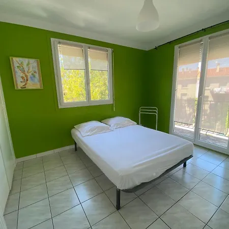 6 Personnes 6tour16 Apartment *